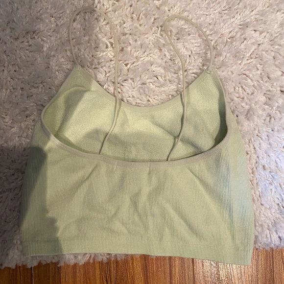 Light Green Ribbed Crop Top - Picture 2 of 3